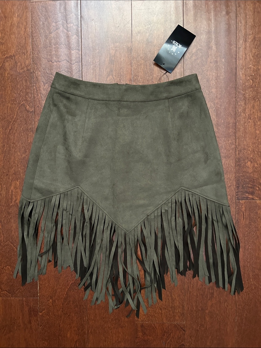 Relish NoLess Asymmetrical Olive Fringe Mini Skirt in Faux Suede Size Small, NWT